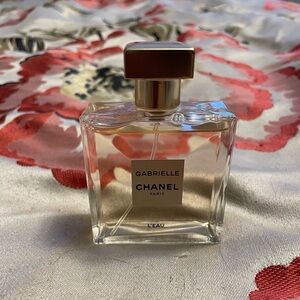 Chanel Gabrielle flanker